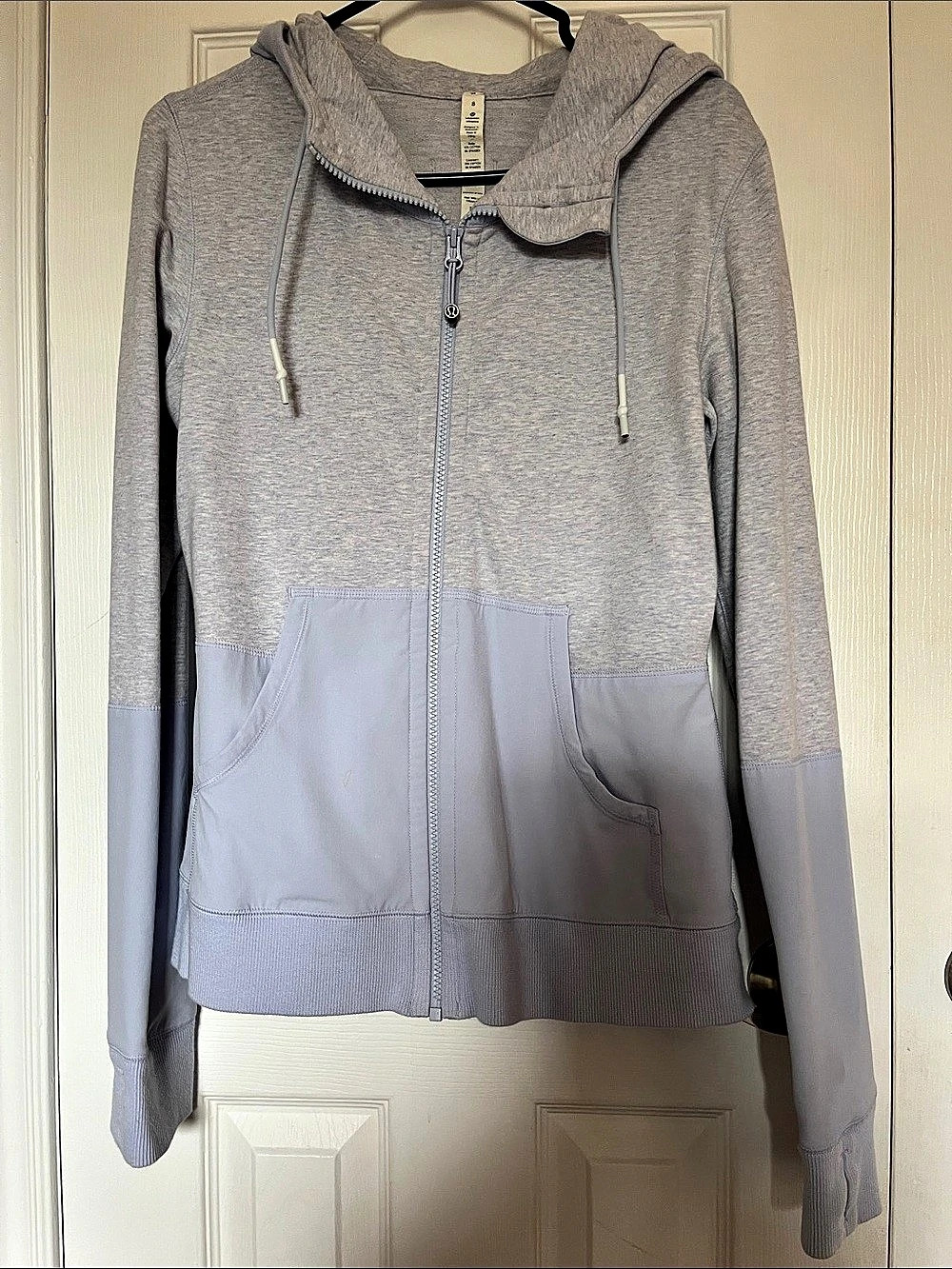 lululemon Voyage Hoodie Color Block Gray Size 8